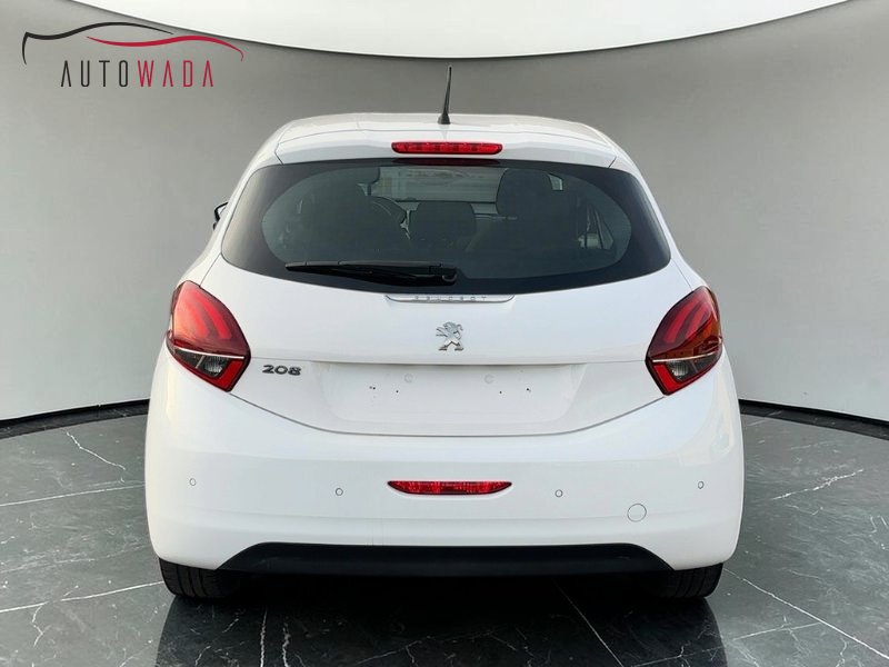 Miniatura 8 Peugeot 208 1° serie