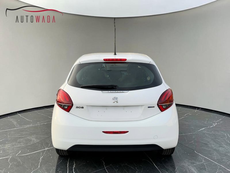 Miniatura 8 Peugeot 208 1° serie
