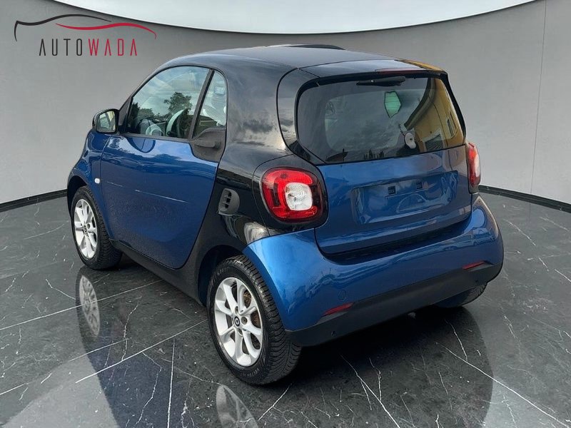 Miniatura 8 Smart fortwo 3ªs.(C/A453)