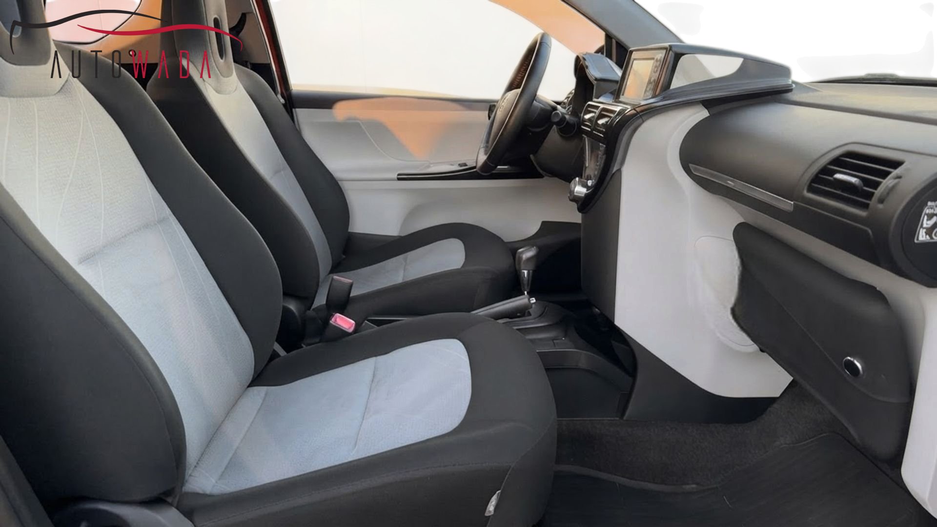 Miniatura 10 Toyota iQ