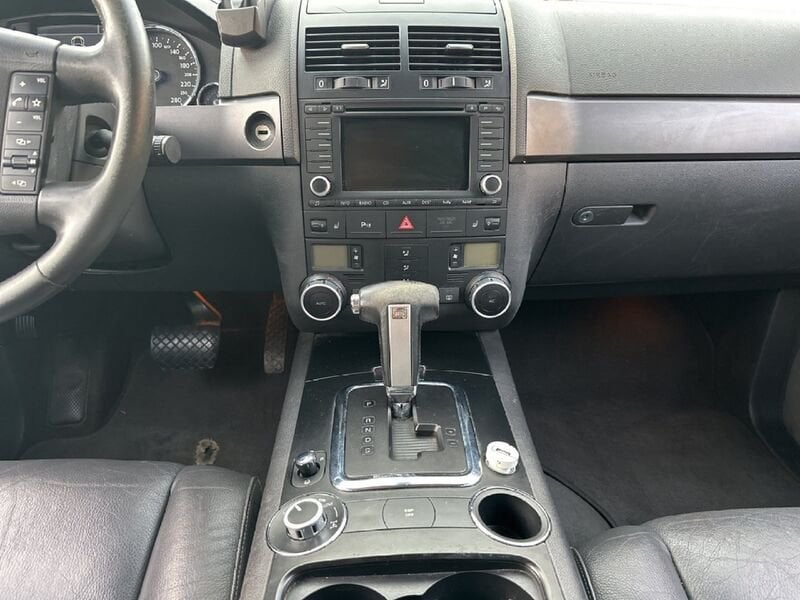 Miniatura 17 Volkswagen Touareg