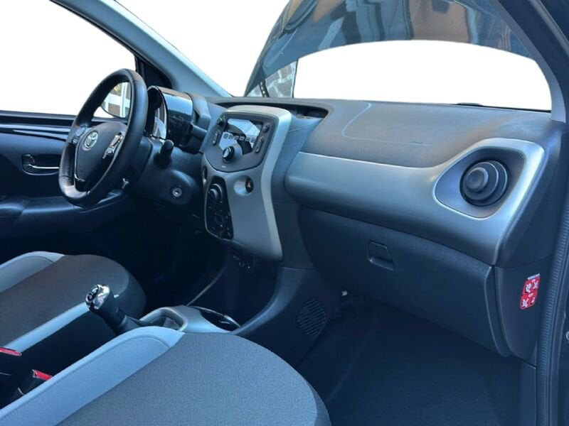Miniatura 12 Toyota Aygo