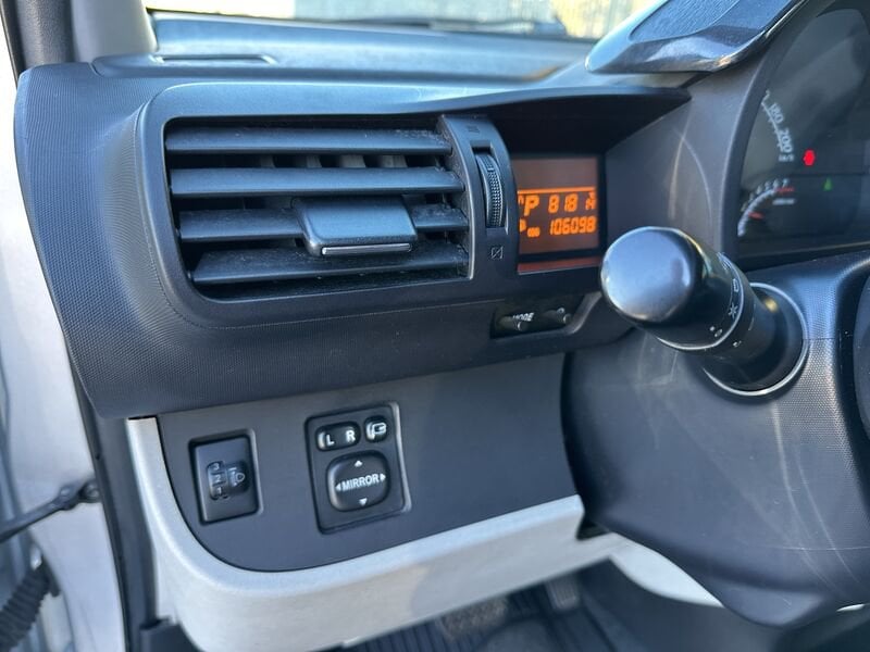 Miniatura 15 Toyota iQ
