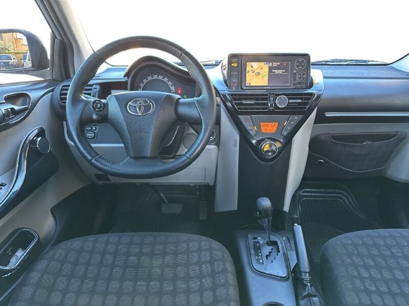 Miniatura 11 Toyota iQ