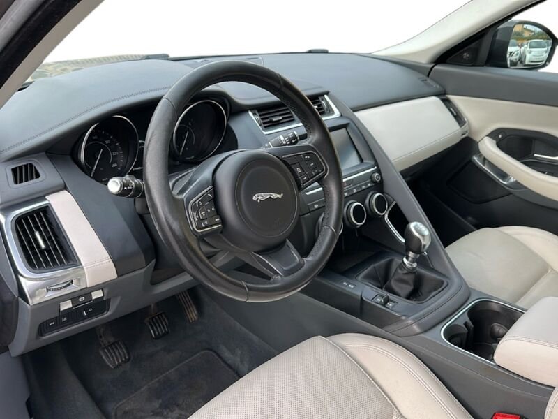 Miniatura 19 Jaguar E-Pace