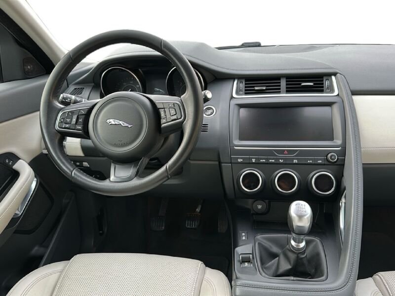 Miniatura 15 Jaguar E-Pace