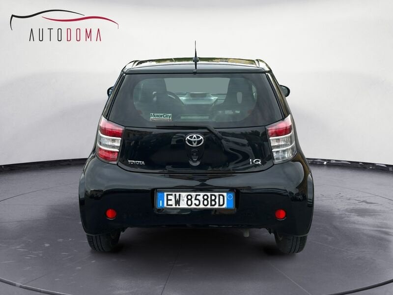 Miniatura 7 Toyota iQ