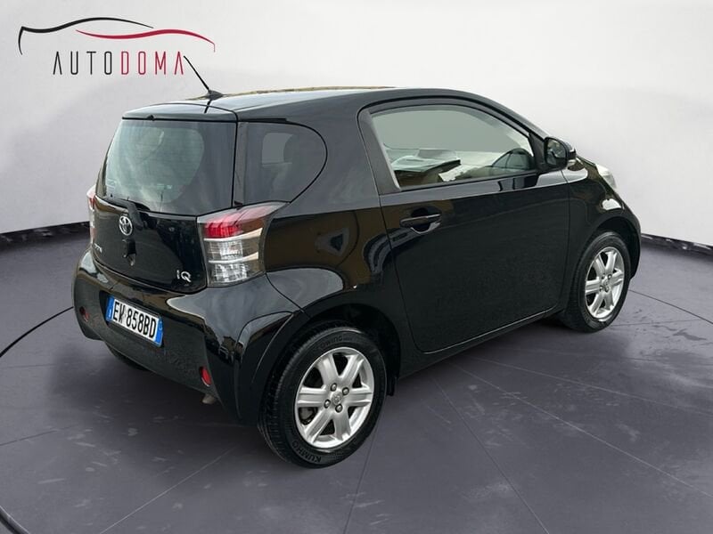 Miniatura 8 Toyota iQ