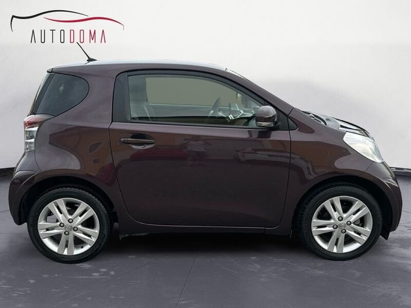 Miniatura 2 Toyota iQ