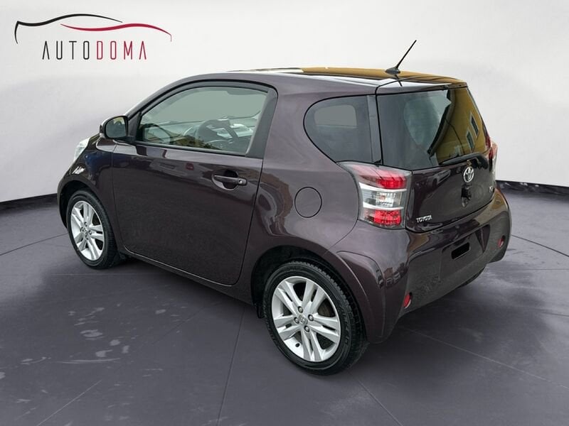 Miniatura 6 Toyota iQ