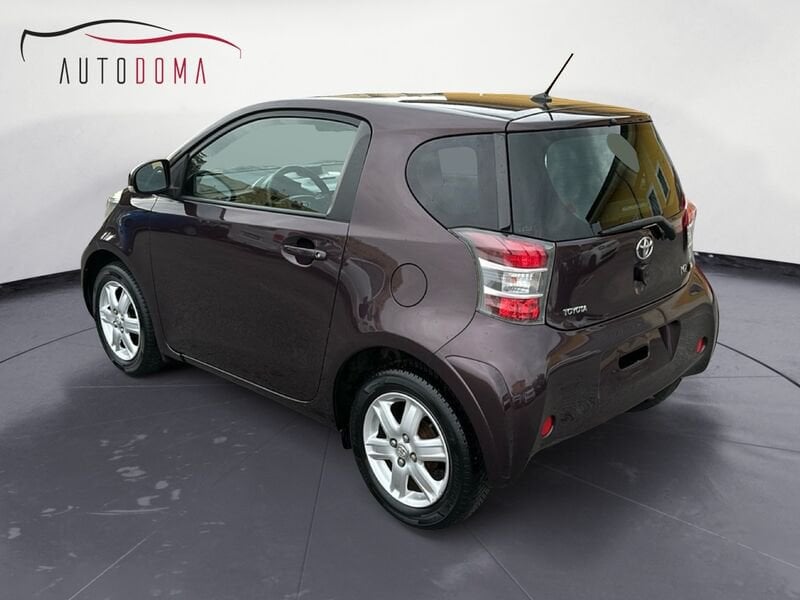 Miniatura 6 Toyota iQ