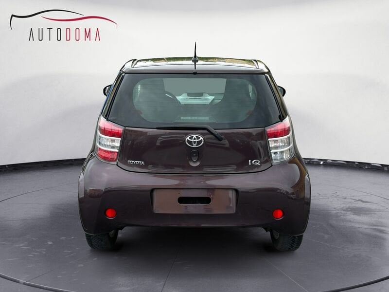 Miniatura 8 Toyota iQ