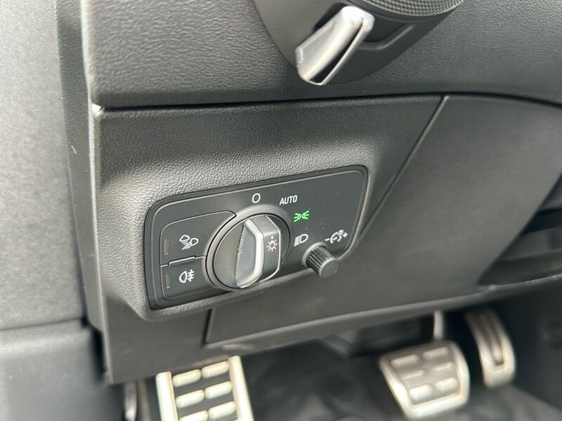 Miniatura 17 Audi TT